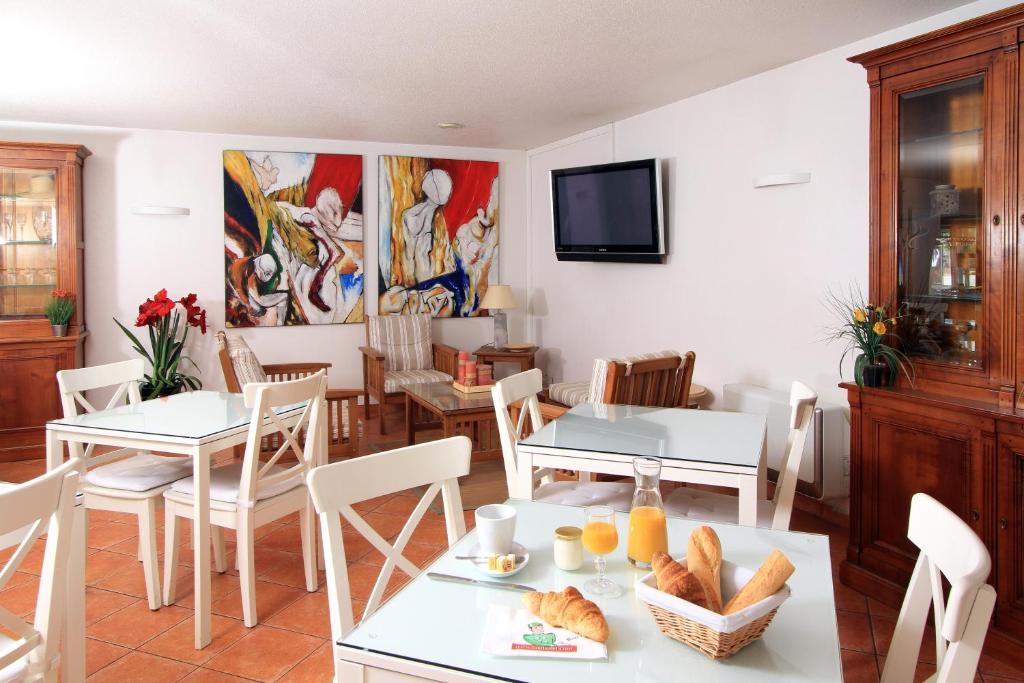 Fasthotel Toulon Кюерс Екстериор снимка